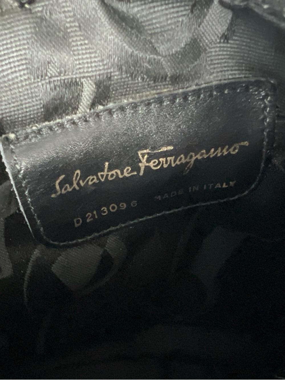 Salvatore Ferragamo Black Leather Vintage Bag - Picture 4 of 5
